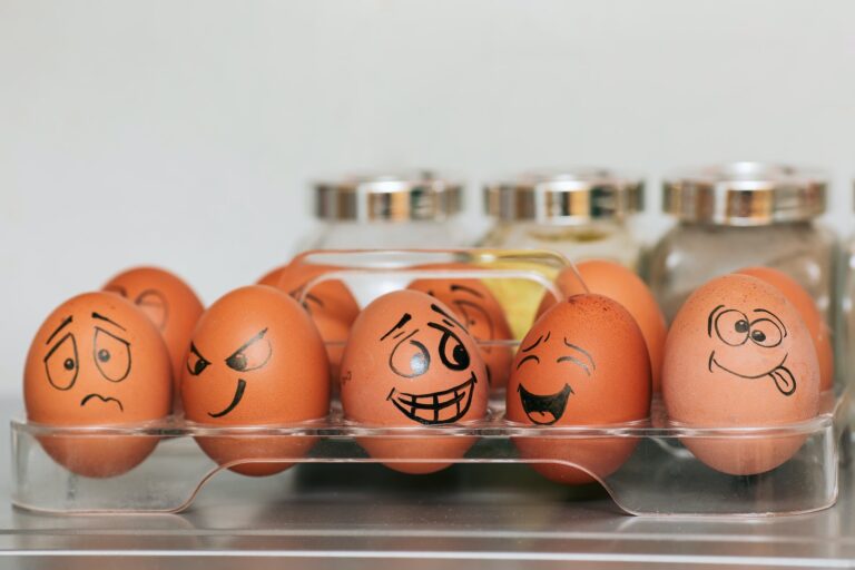 How to Mark Hatching Eggs: The Best Pens and Methods to Use.